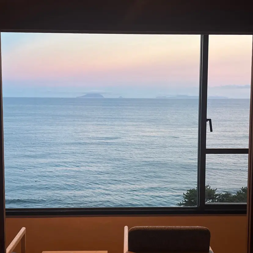 友花 暗髪/ナチュラルの掲載