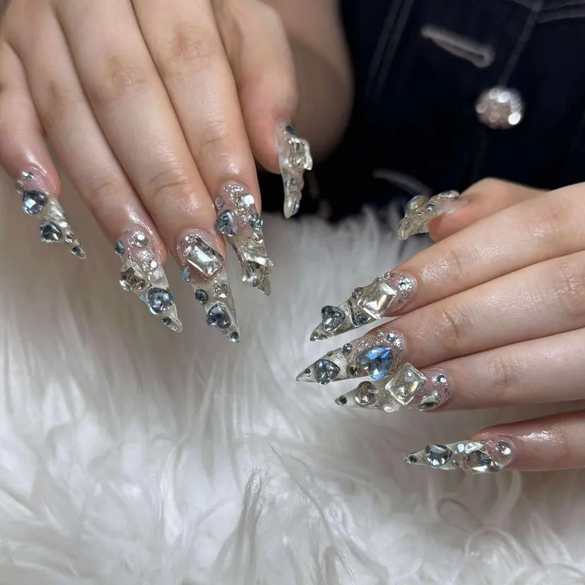 Anh Nail Salon新宿店の掲載