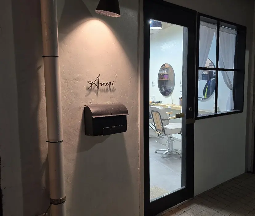 渡辺祐輔 レイヤー✂ 透明感🫧艶カラー✨の掲載