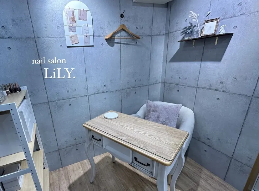 【LiLY.】 yurikaの掲載