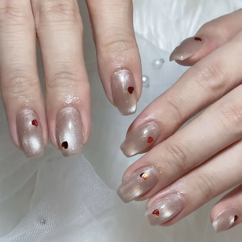 あゆ🎀/ワンホンネ イル/痛ネイルの掲載