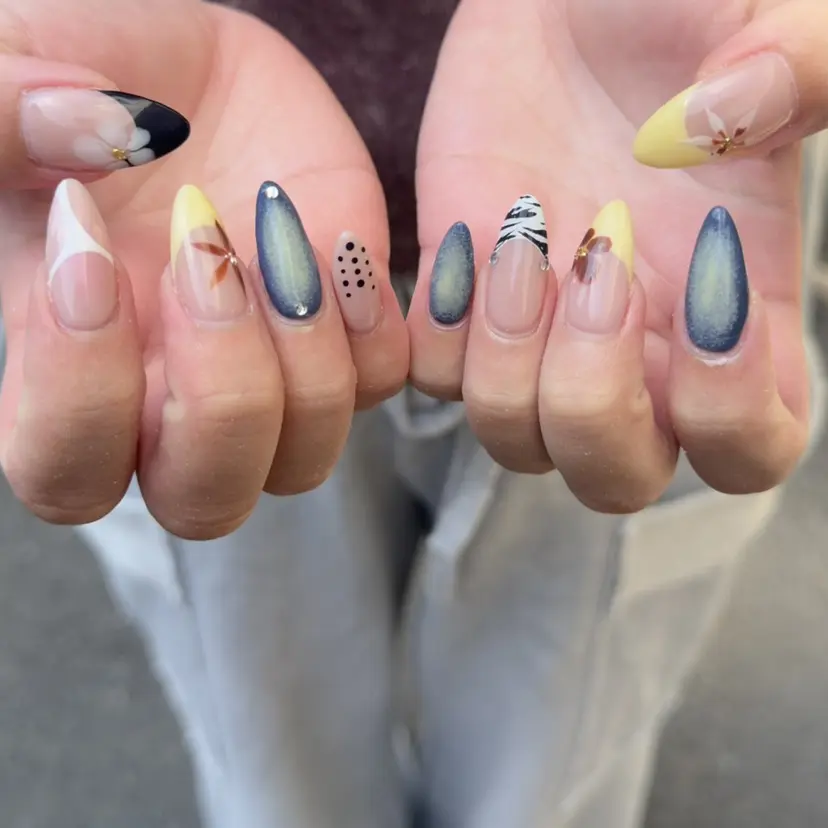 MH_ Nailの掲載