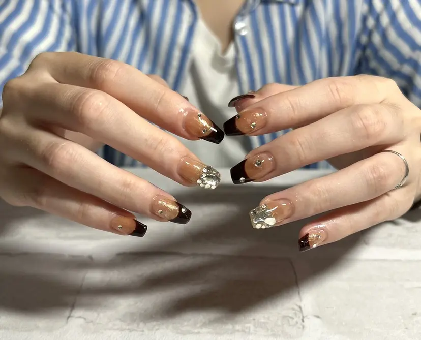 2DY NAIL SALONの掲載