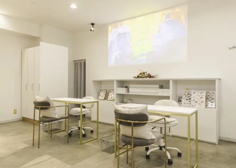 atre'【アトレ】 加藤ななの掲載