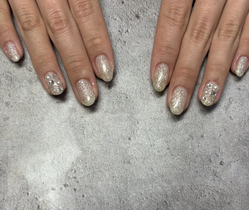 ALLURENAIL AINAの掲載