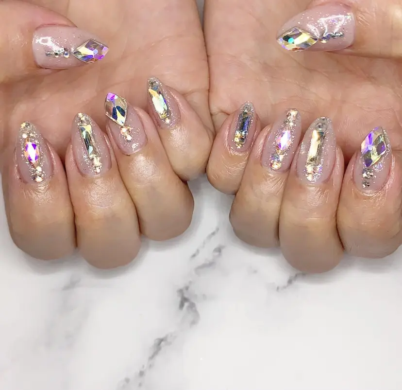 R nailの掲載