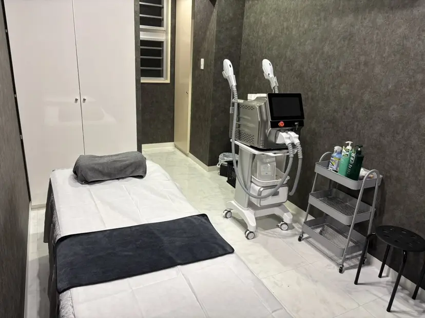 Neosalon ネオサロンの掲載