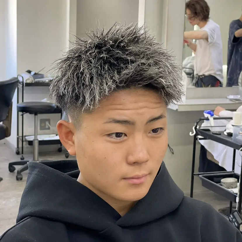 メンズ専門美容師 堀井隼の掲載