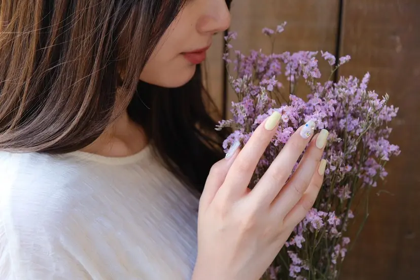 niau nail mgmの掲載