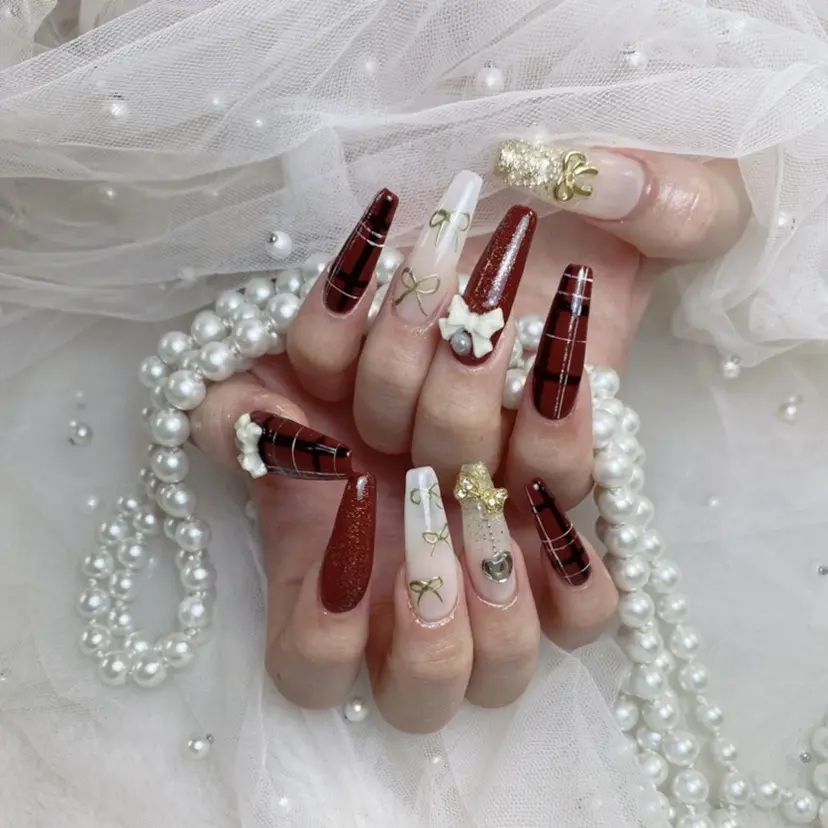 アールワン NAIL SALONの掲載