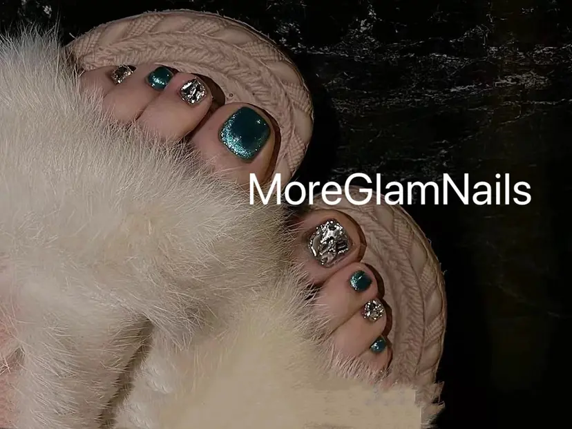 MoreGlam Nailsの掲載