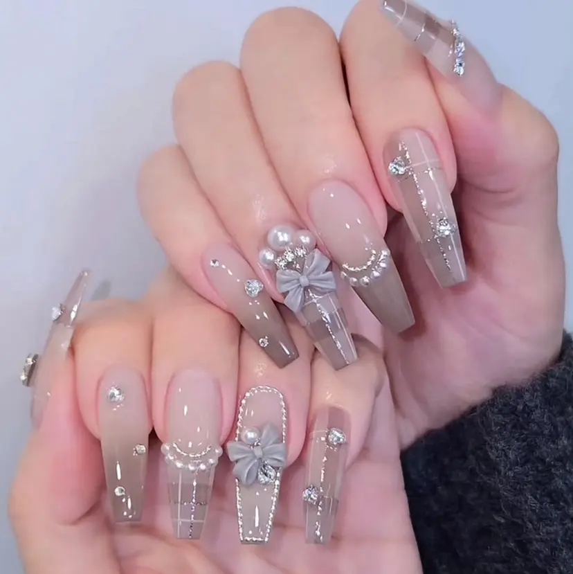 Lina Nail Salonの掲載