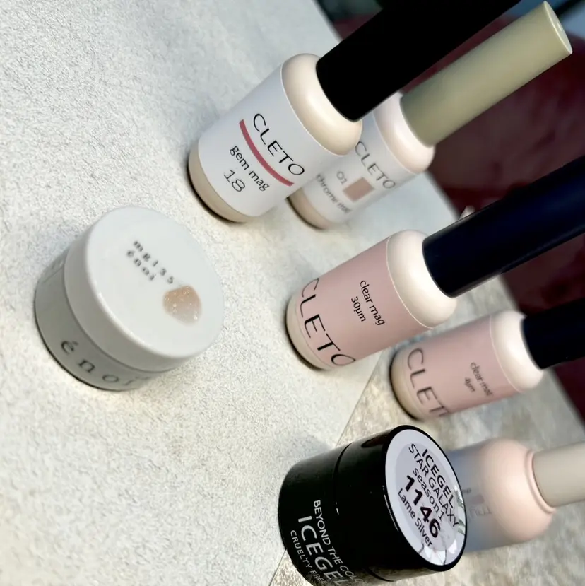 Nail salon F cmの掲載