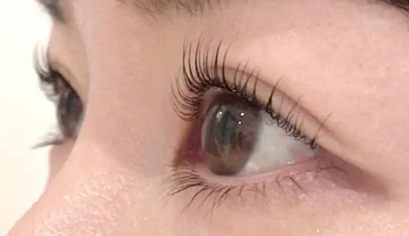【  W eye candy 塩見】の掲載