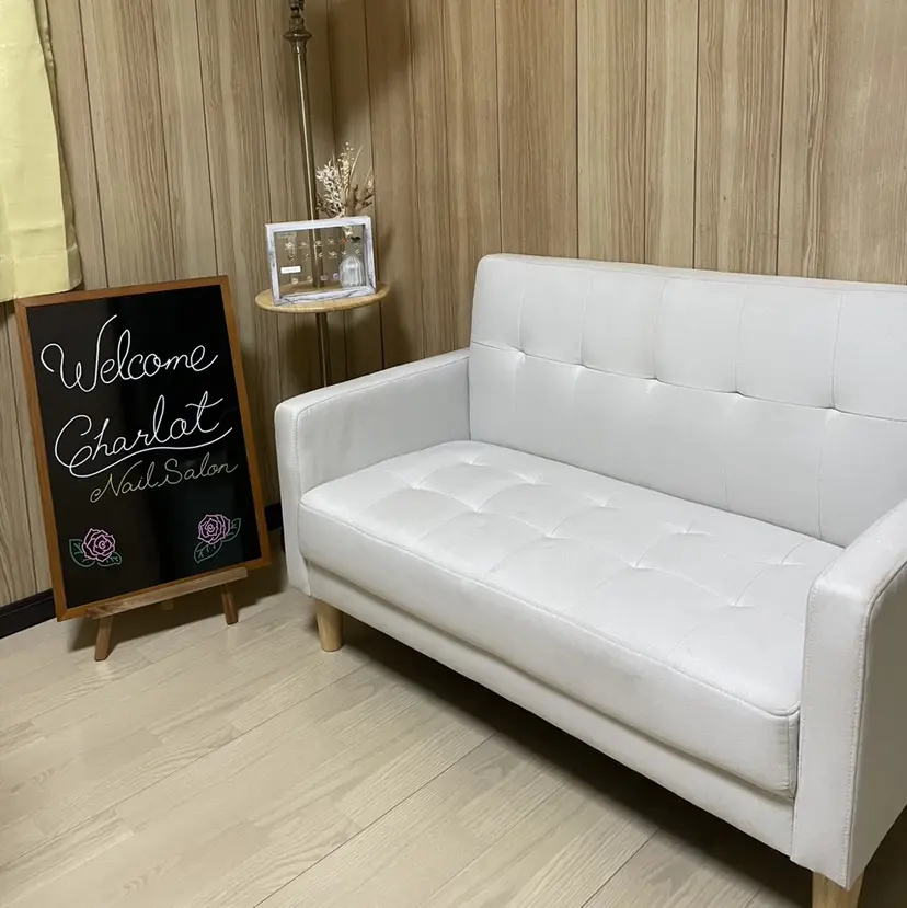 Charlot Nail Salonの掲載