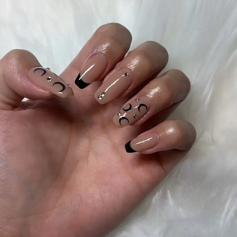 亀井 杏奈の掲載