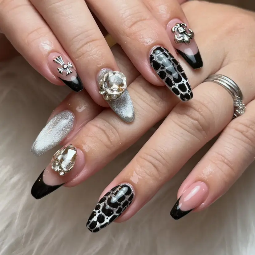 AYURA nailstudioの掲載