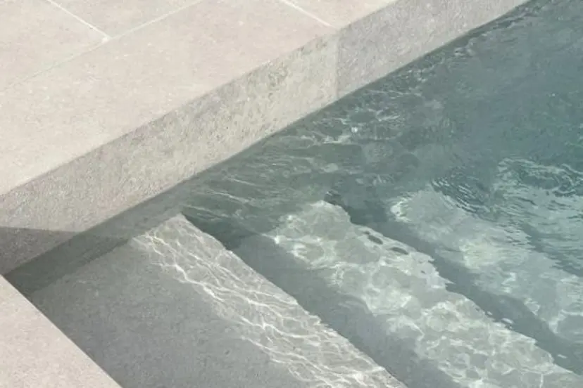 pool🦄 miyamoto.の掲載