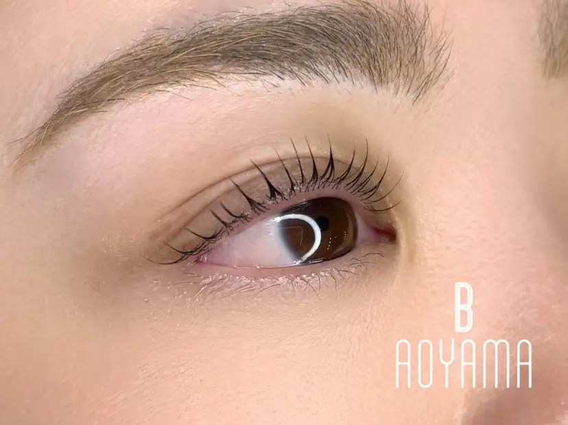 B AOYAMA Nanaの掲載