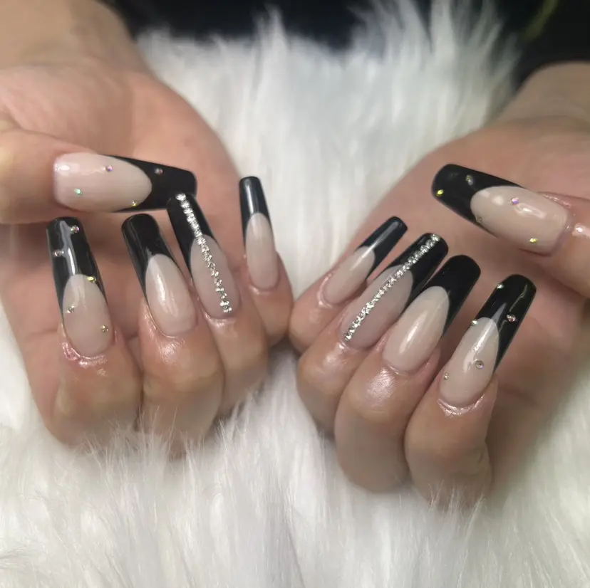 【Aymé】 AMIの掲載