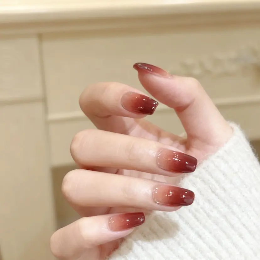 R nail エイエイの掲載