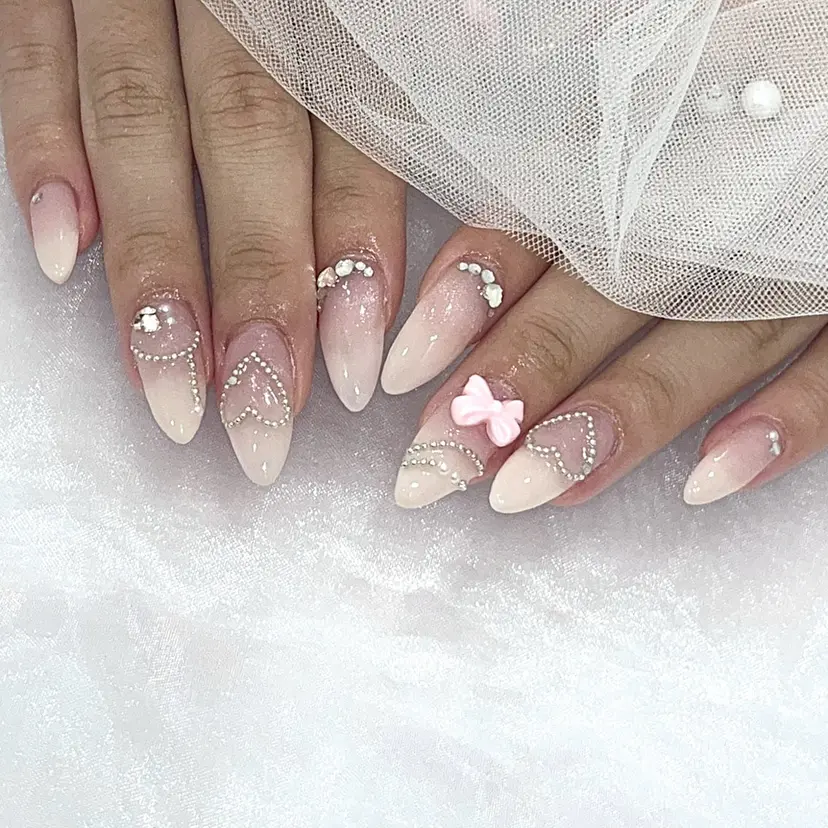 AKARI🎀 京橋nail&eyeの掲載