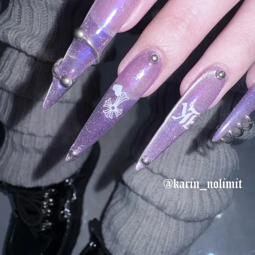 NOLIMIT KARINの掲載