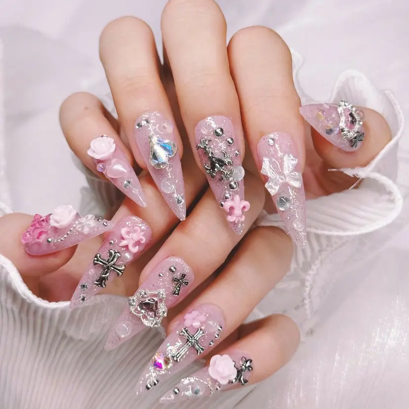 Lucky Nail Salonの掲載