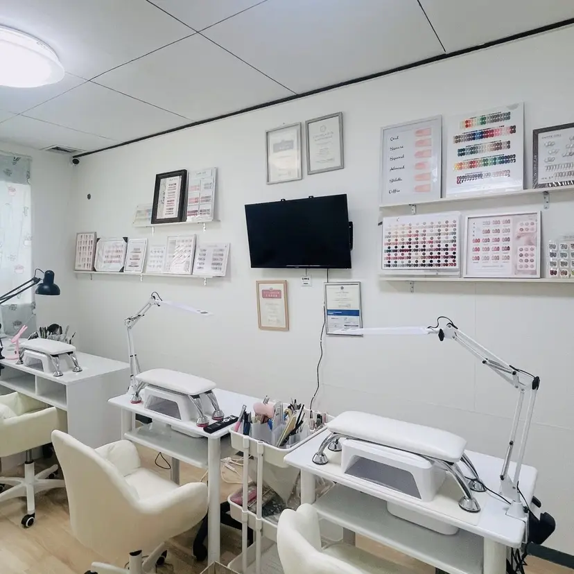 HIN NAILの掲載