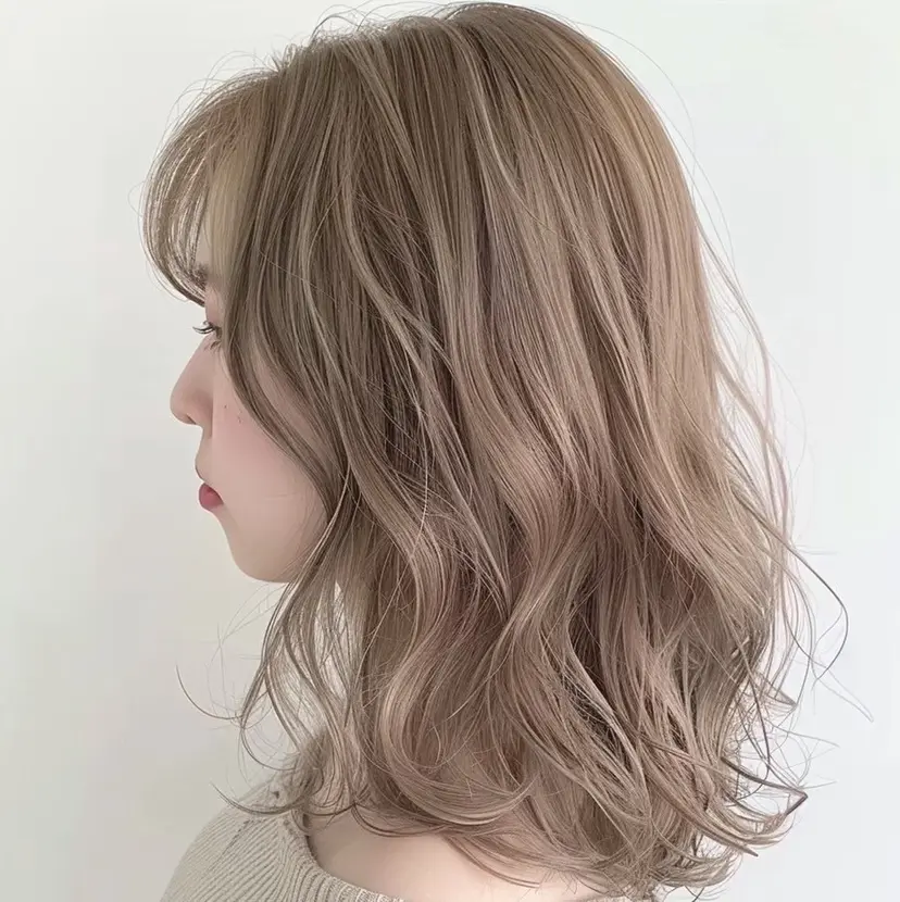 MOERI /スタイリストの掲載