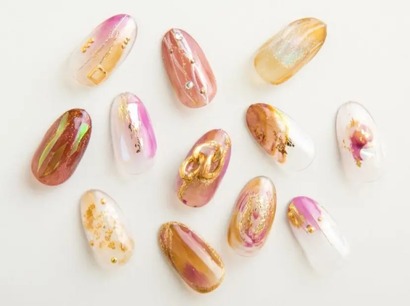 Hello！nail チホの掲載
