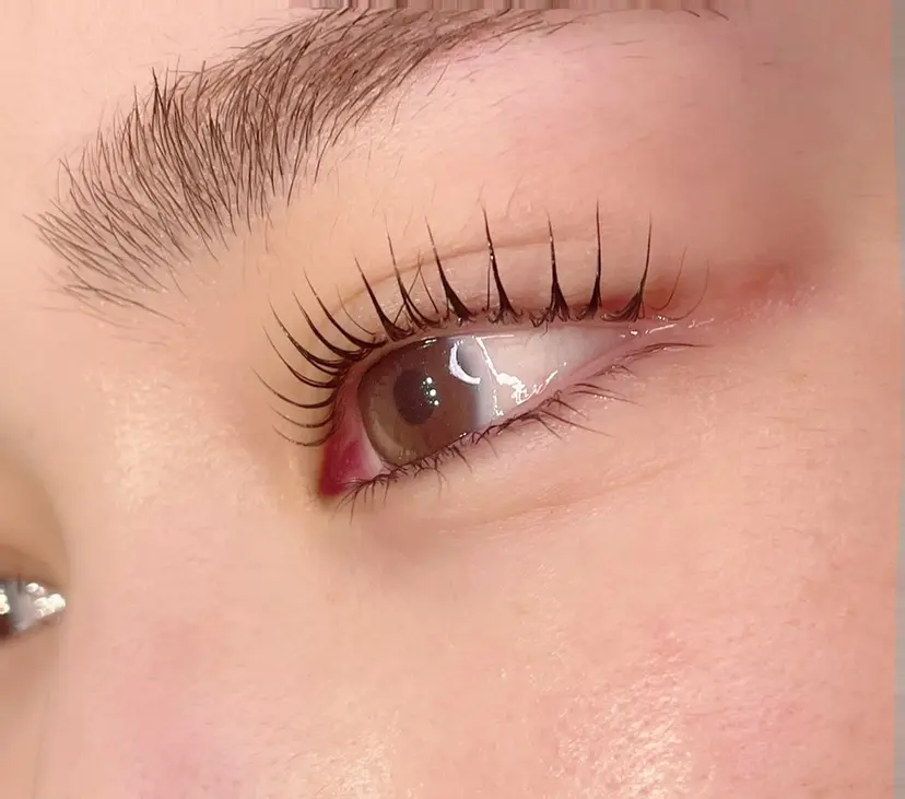 まつ毛🎀アイブロウ IZUの掲載