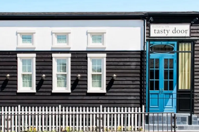 tastydoor/ 宮﨑衣知花の掲載