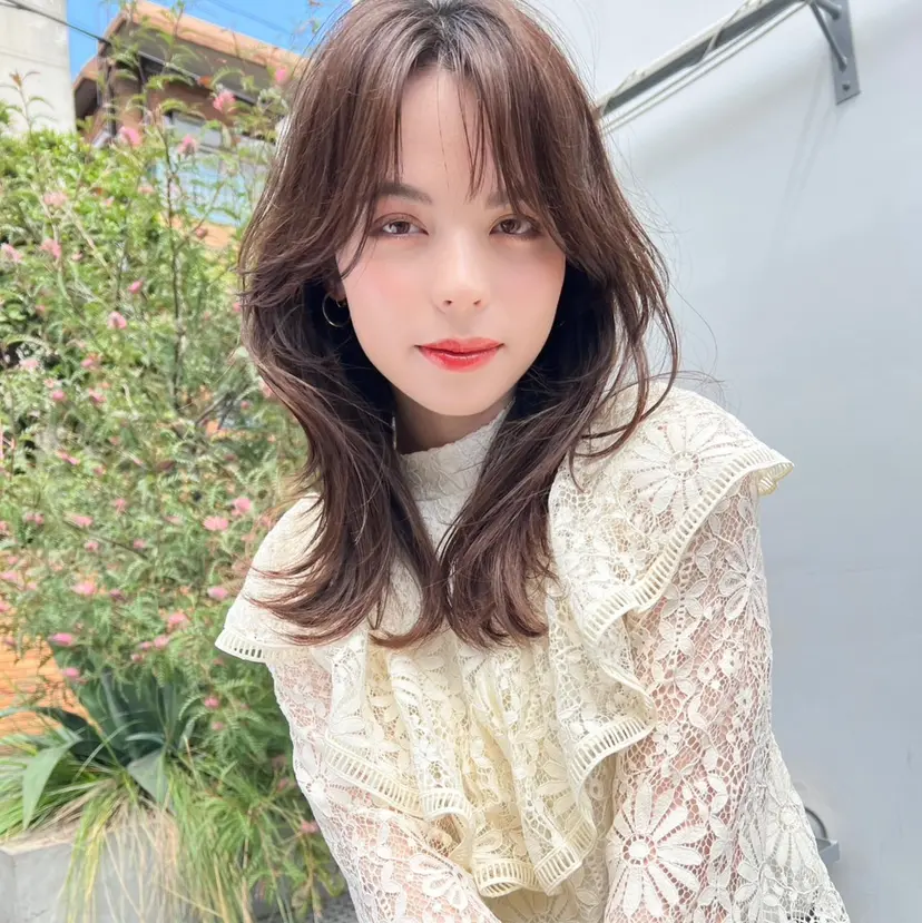 透明感/オリーブ/ グレージュ/YUKAの掲載