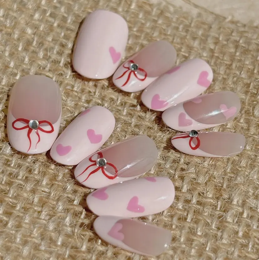 FuFu.Nail 2️⃣番の掲載