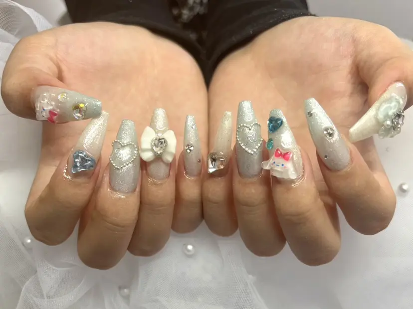 Eclat AIKAの掲載