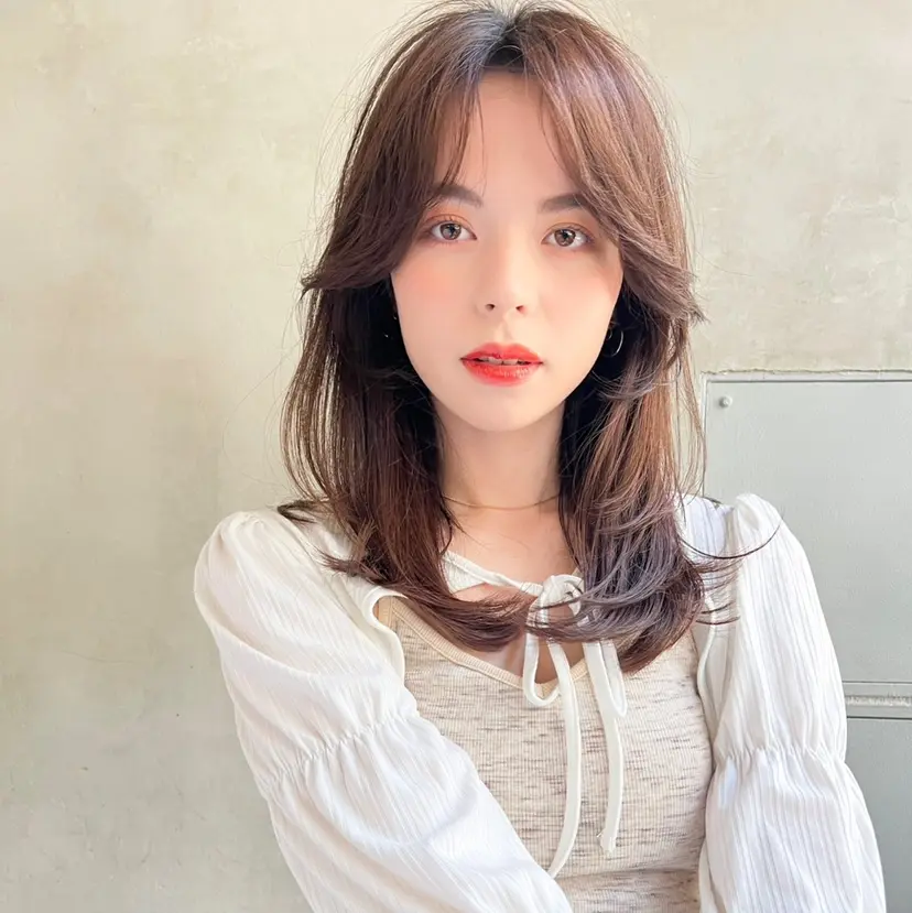 透明感/オリーブ/ グレージュ/YUKAの掲載