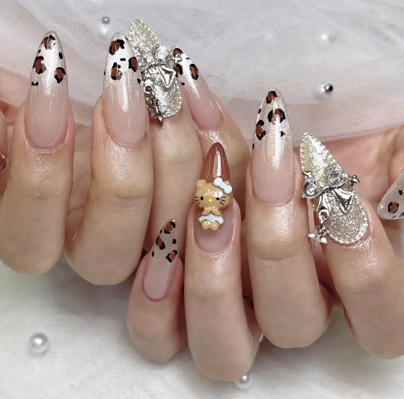 R1🎀Nail💕 池袋東口店の掲載