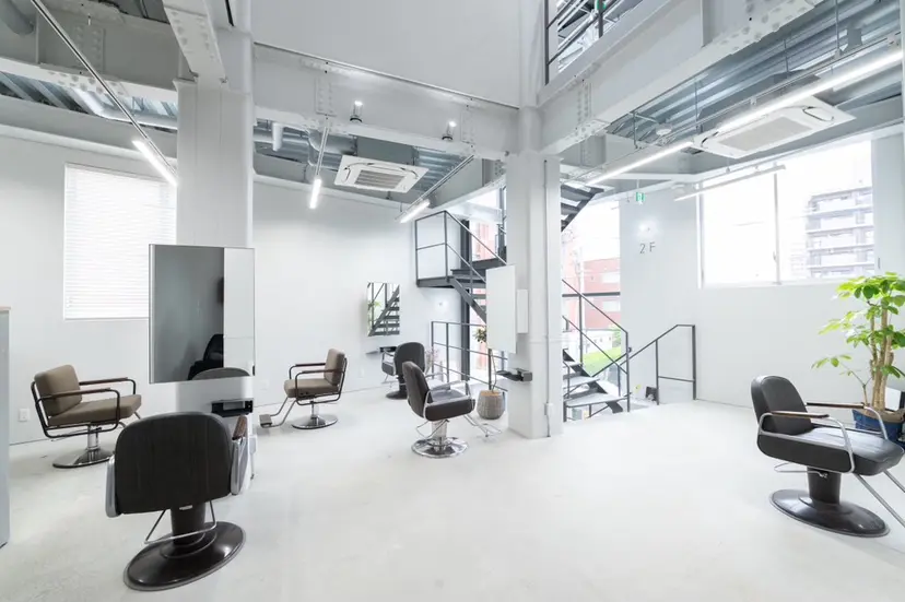 櫻木李紗/暖色カラー 透明感カラーの掲載