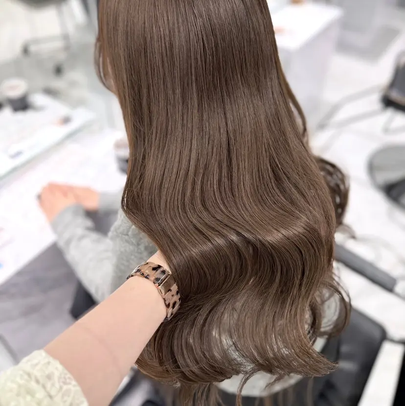 sena⌇髪質改善⌇ ブリーチなしWカラーの掲載