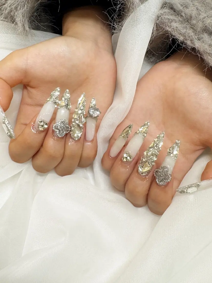 GlamM Nailの掲載