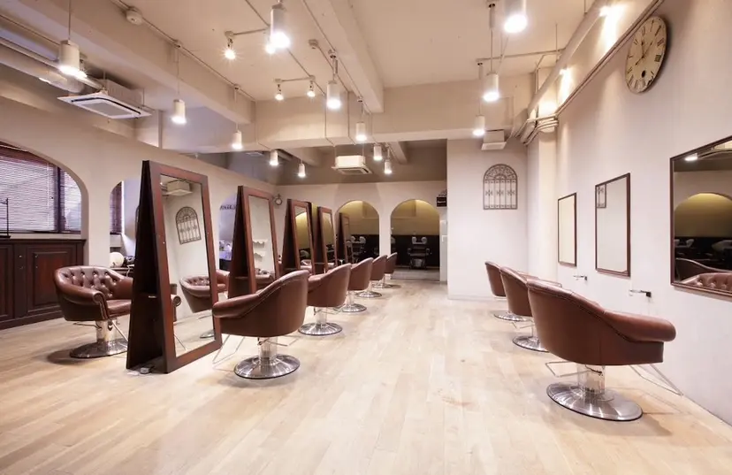 小川 綾香の掲載