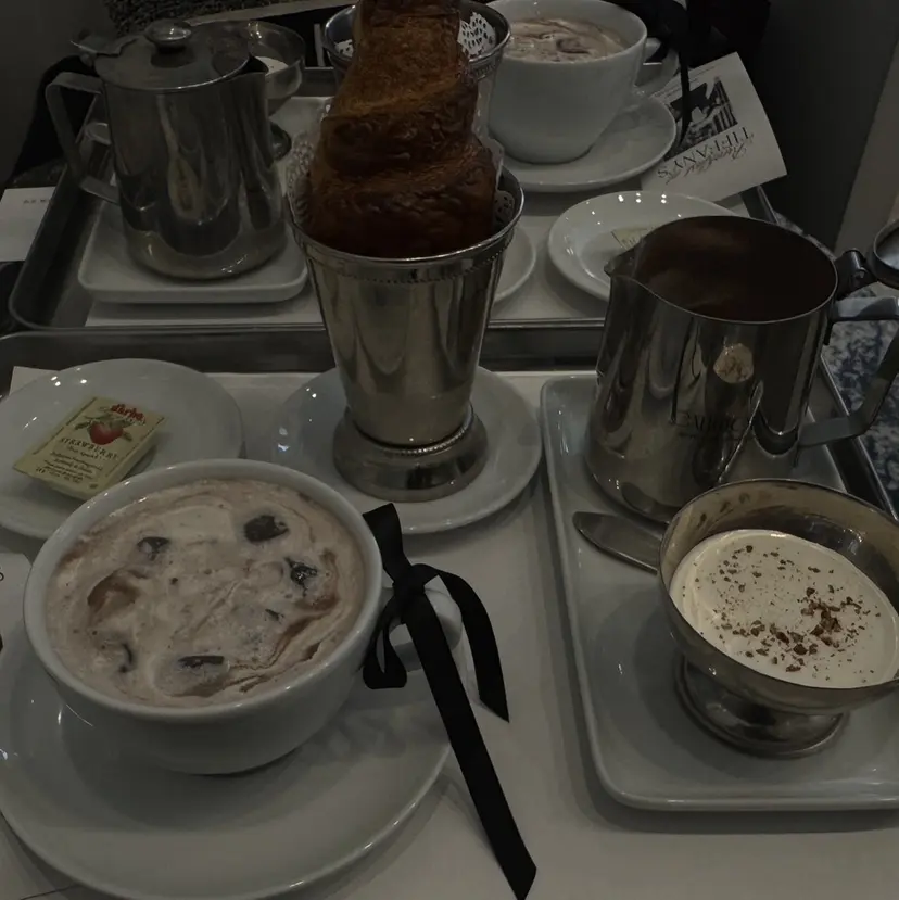 🎀無料モデル🎀 hinano🕯の掲載