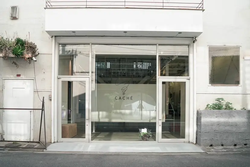 ミワ ハナの掲載