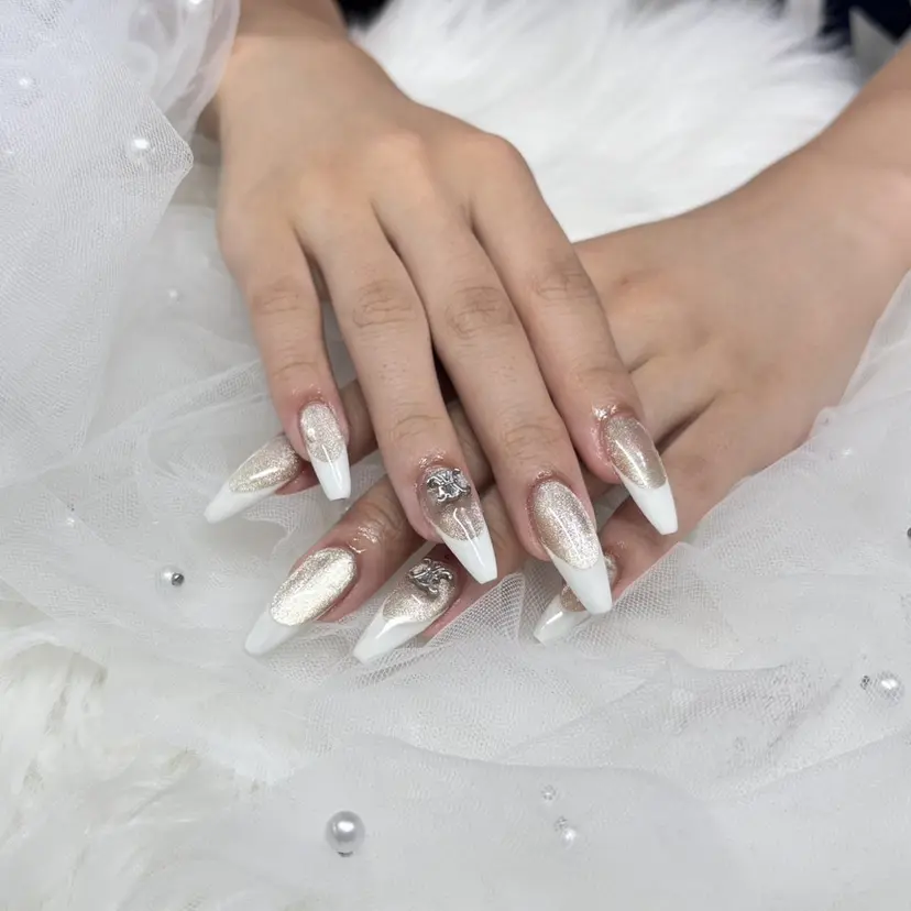ネイルサロン ANELAの掲載