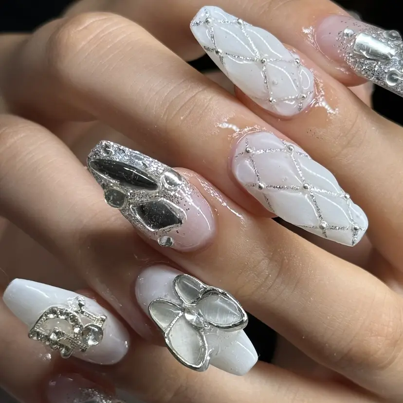 Nail Salon EUBの掲載