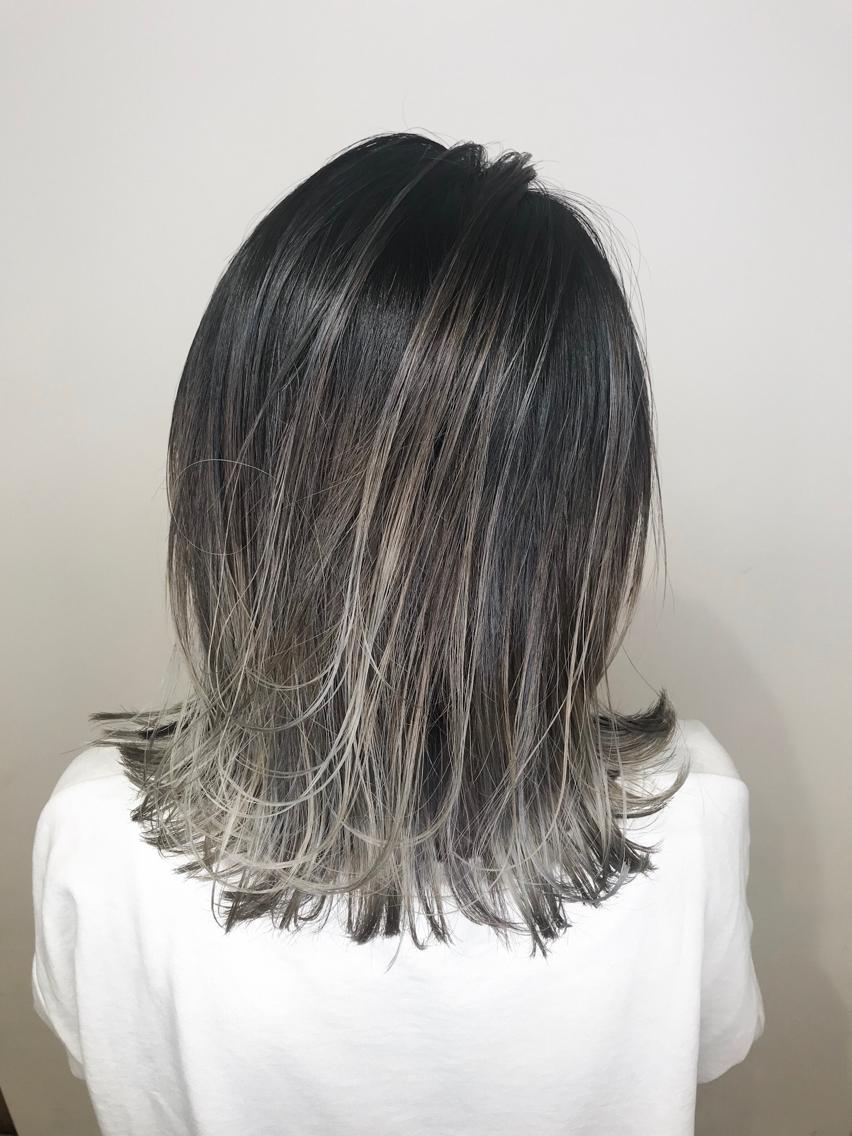 驚くばかりグレー グラデーション カラー ショート 最高のヘアスタイルのアイデア