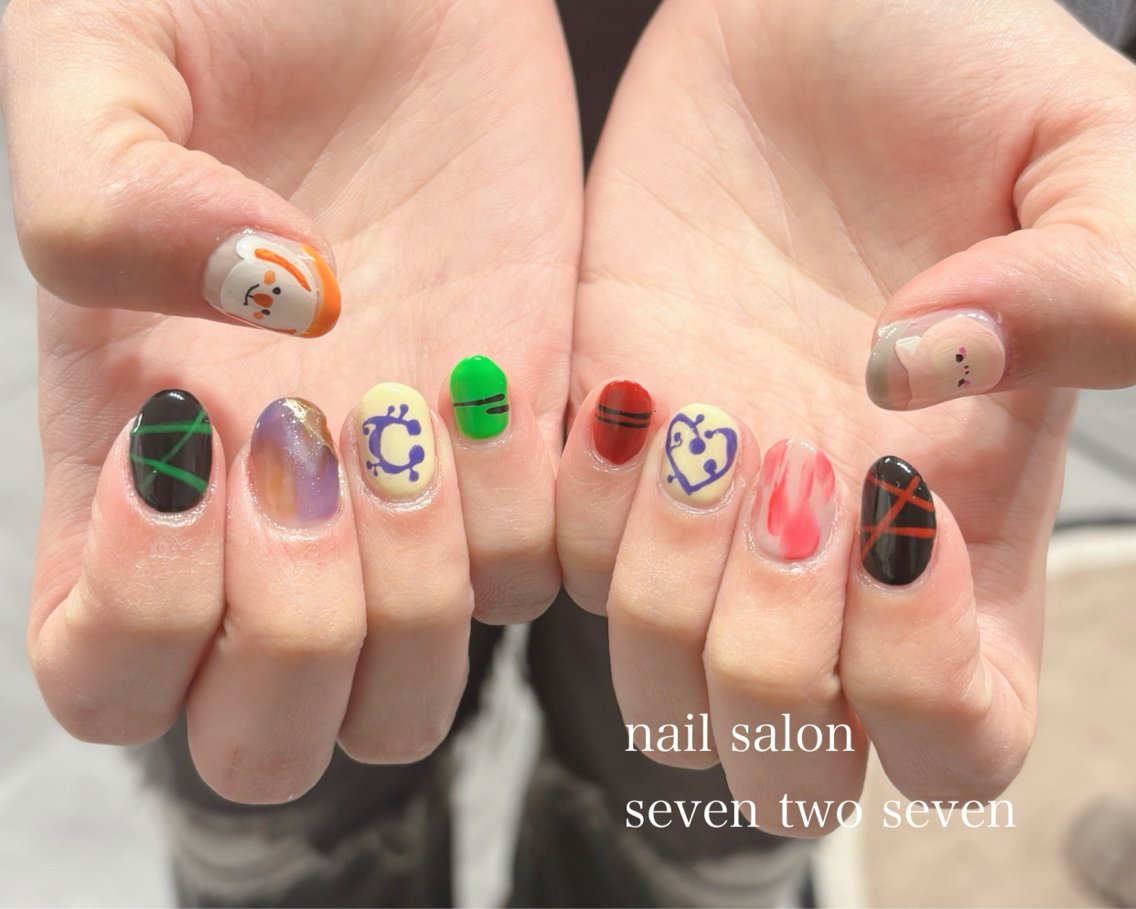 ネイルデザイン・アートカタログ by727 nail(727-seven two seven-所属