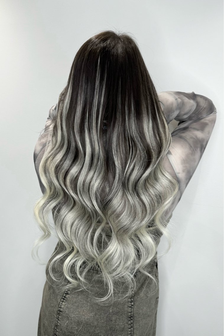 速達　1B40グラム 2番40グラム 2番シール50枚シールエクステ ヘアスタイル・髪型カタログ「シールエクステ40本で、ダメージレスの