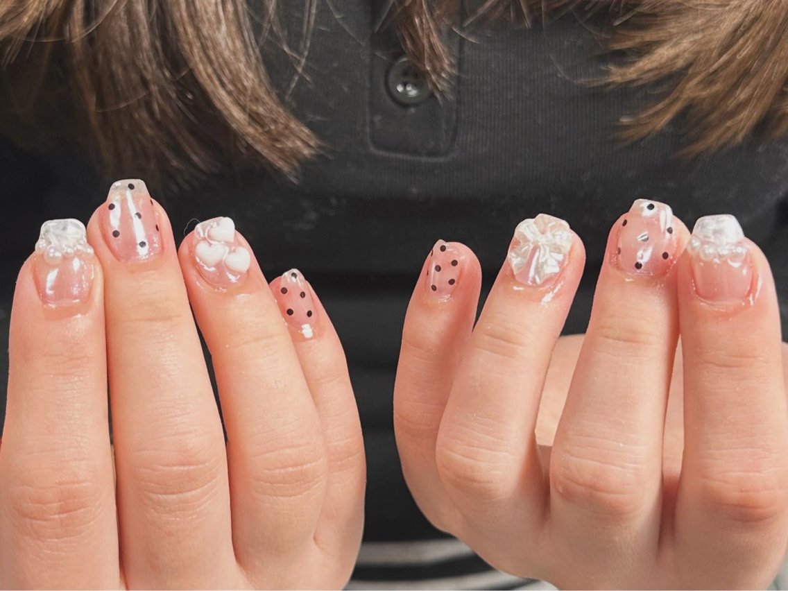 ぽぽネイル Tsujiのプロフィール・予約(#4 NAIL) - ミニモ